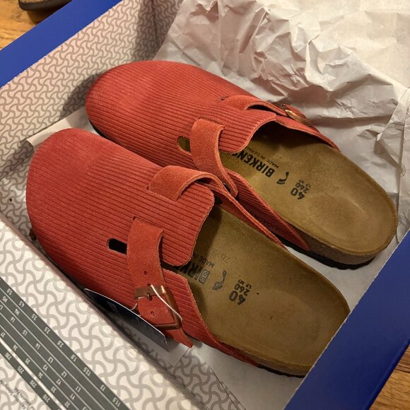 Birkenstock Boston Suede Embossed Corduroy Sienna Red - Picture 1 of 2